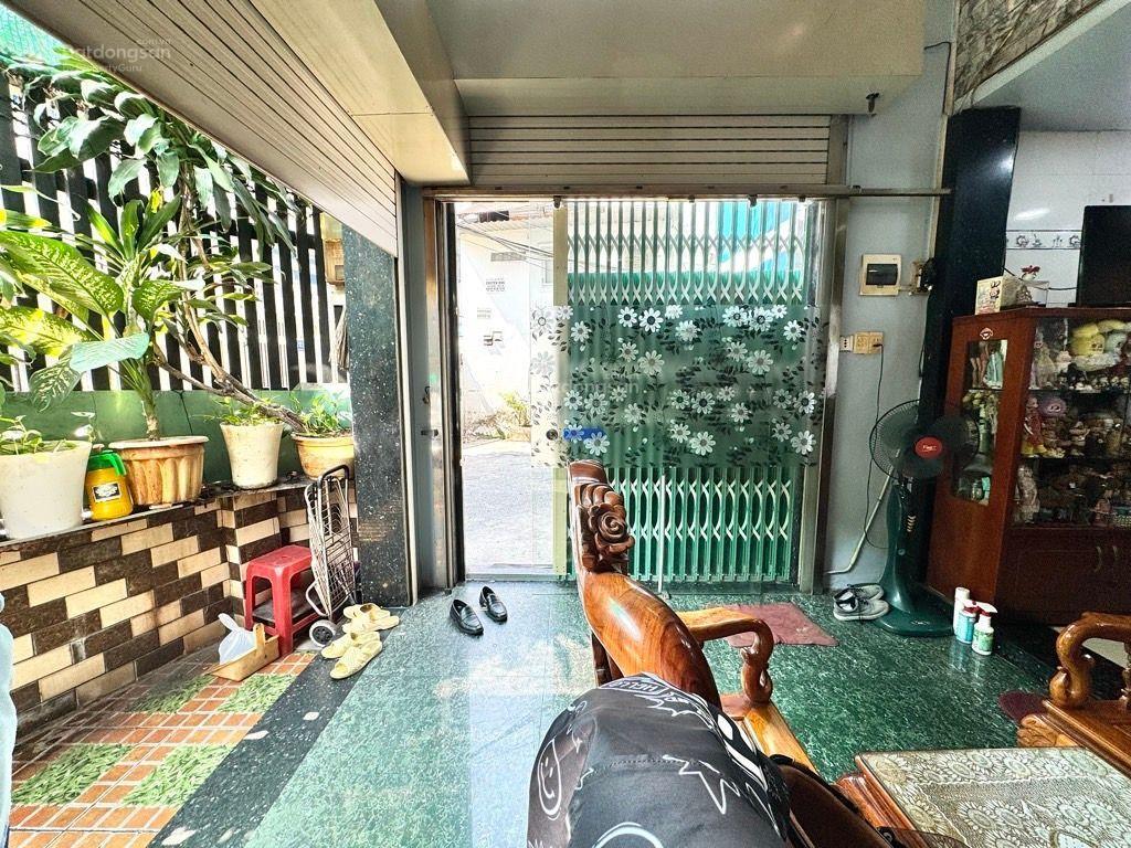 Quận 1 mai thị lựu, 8,9 tỷ, 36m2, 4pn, 2wc, mặt tiền cực chất