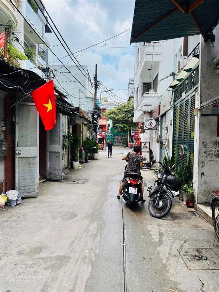 Quận 1, nguyễn thị minh khai dt 34m, đúc btct tầng, 3pn, 3wc, pk, bếp giá 8 tỷ