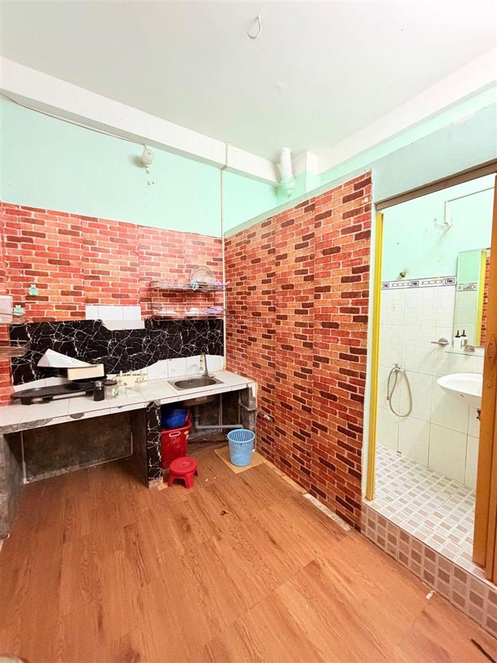 Bán nhà riêng tại võ văn tần q3, 46m2, 6pn, 4wc, giá 9,8 tỷ