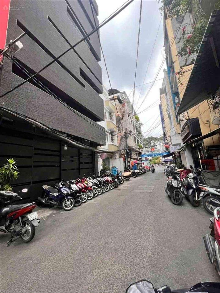 Bán nhà nguyễn trãi, cầu ông lãnh, q1, dt 68m2, 5pn,7wc,kinh doanh tôt, giá  30 tỷ vnd.