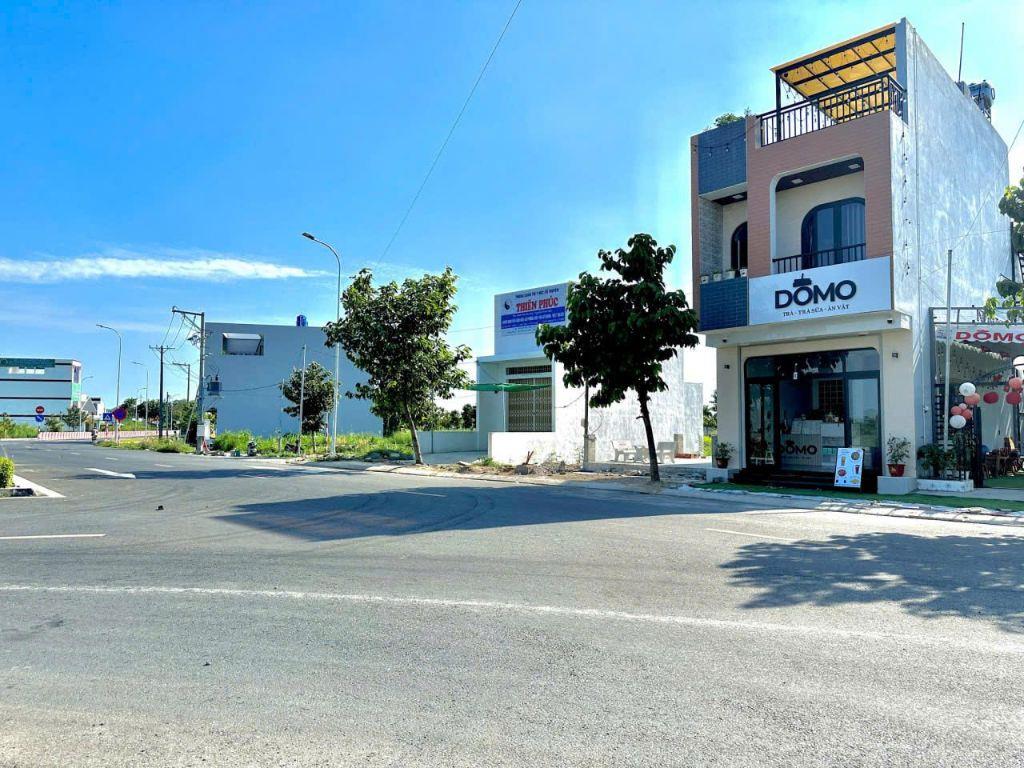 Bán đất thổ cư ngay TT Thủ Thừa - gần KCN Hòa Bình