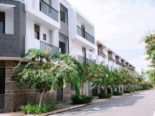 Bán nhà phố liền kề the light city vũng tàu lk7100m2, hướng đông nam, đối diện công viên