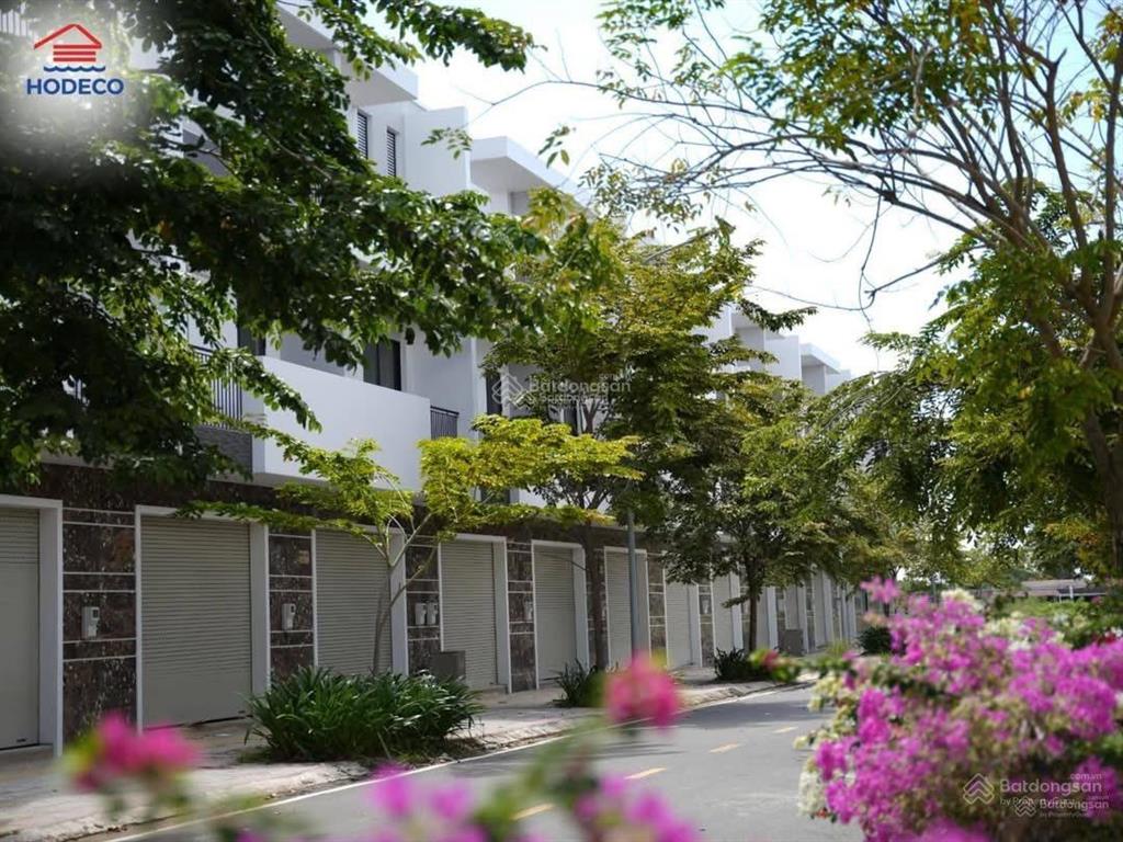 Biệt thự liền kề biển the light city, diện tích 342m², hướng tây bắc, thanh toán 36 tháng
