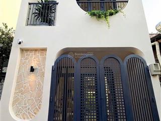 Cực hiếm 8 tỷ 300, nhà 39m² đường diên hồng, p1, bình thạnh. xây 2 tầng, hẻm 5m, sổ hồng riêng