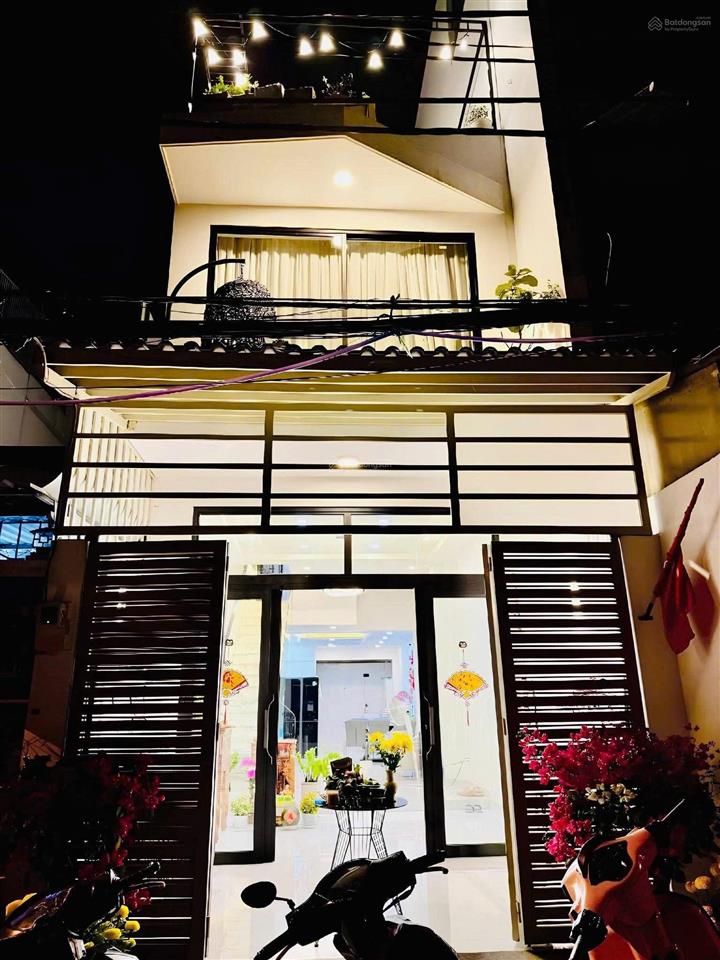 Siêu phẩm nhà đẹp nằm trên đường bùi quang là, p12, gò vấp. xây 3tầng, hẻm 5m, sổ riêng, giá 2tỷ350