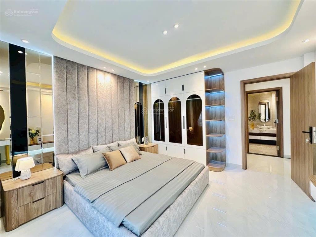 Siêu phẩm 4tỷ230 nhà đẹp 29m² đường phan đăng lưu, p3, phú nhuận. xây 4 tầng, hẻm 6m, sổ hồng riêng