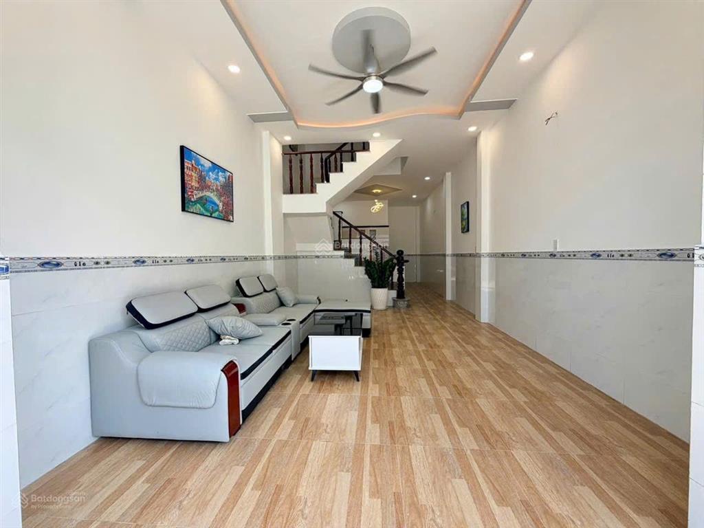 Bán nhà giá rẻ nhà 48m2, thanh xuân, q12. cách chợ cầu đồng 5phút, hẻm 5m, sổ hồng riêng