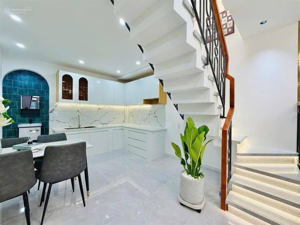 Siêu phẩm nhà 58m2 đường số 14, p5, gò vấp. xây 4 tầng, hẻm 5m, cách chợ gò vấp 4phút đi xe