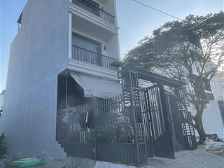 Siêu rẻ  nhà đẹp hxh ngay hồ học lãm  sát võ văn kiệt  an lạc  4 tầng 93m2  vào ở ngay