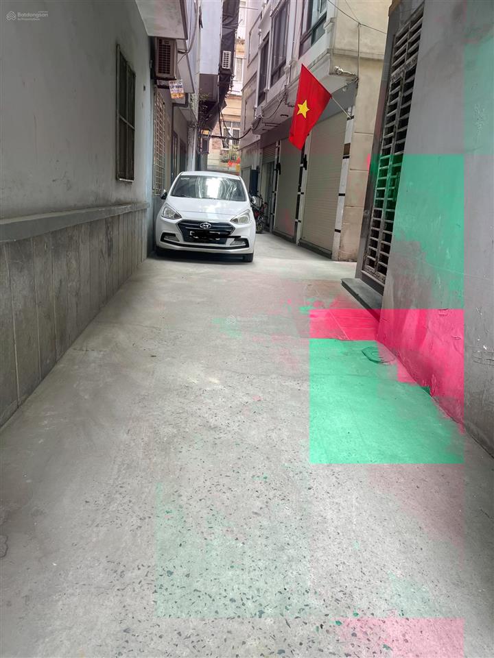 Bán nhà riêng nam dư 30m2 xây 5 tầng chắc chắn, ngõ thông , ô tô đỗ cửa