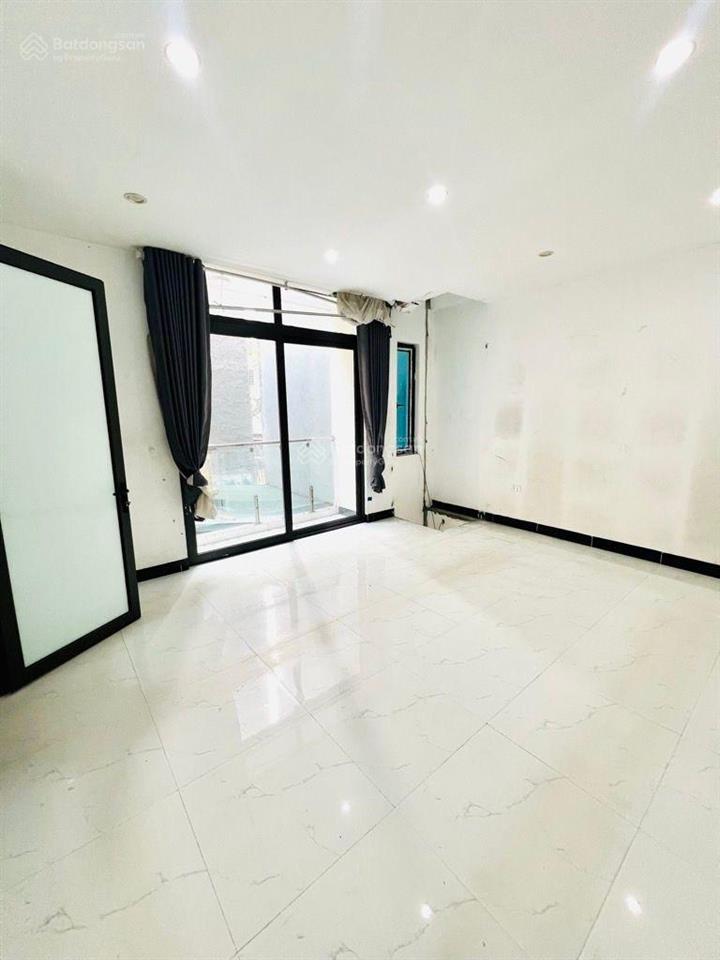 Bán nhà tam trinh yên sở 35m2 xây dựng 5 tầng +tum , ngõ nông, gần phố