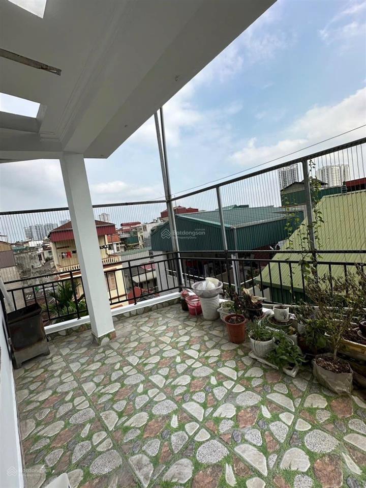 Hiếm  lô góc minh khai nhà đẹp ở ngay ngõ thông 40m ra ô tô tránh giá hiếm chỉ 5.8 tỷ