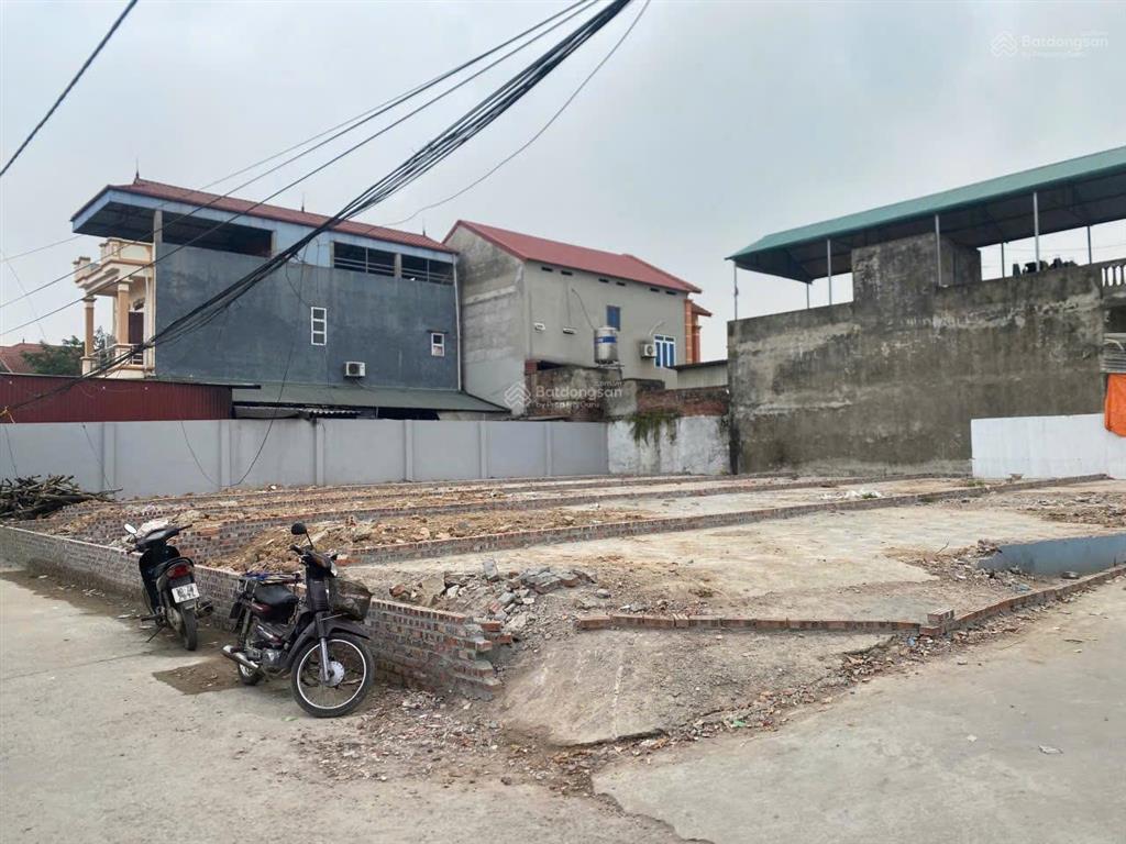 Bán lô đất kinh doanh đường 2 ôtô tránh cạnh vành đai 4, chợ đầu mối hoa quả