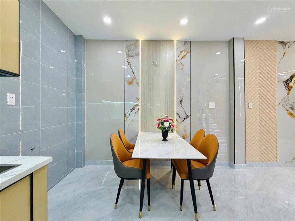 Bán nhà hoàng hoa thám p5 phú nhuận 42m2,đang thuê 13tr/th,giá 2.19 tỷ. sổ hồng riêng, 0904 472 ***