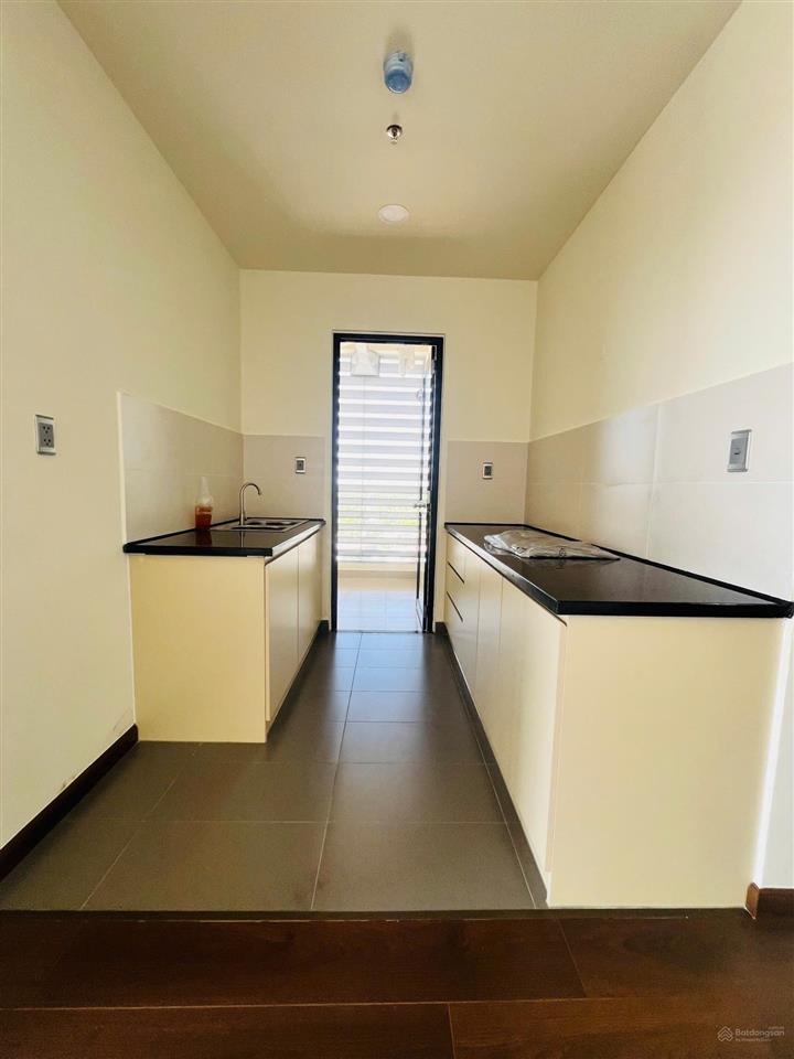 Chính chủ bán căn hộ 64m2 ehome southgate waterpoint, giá 1,65 tỷ