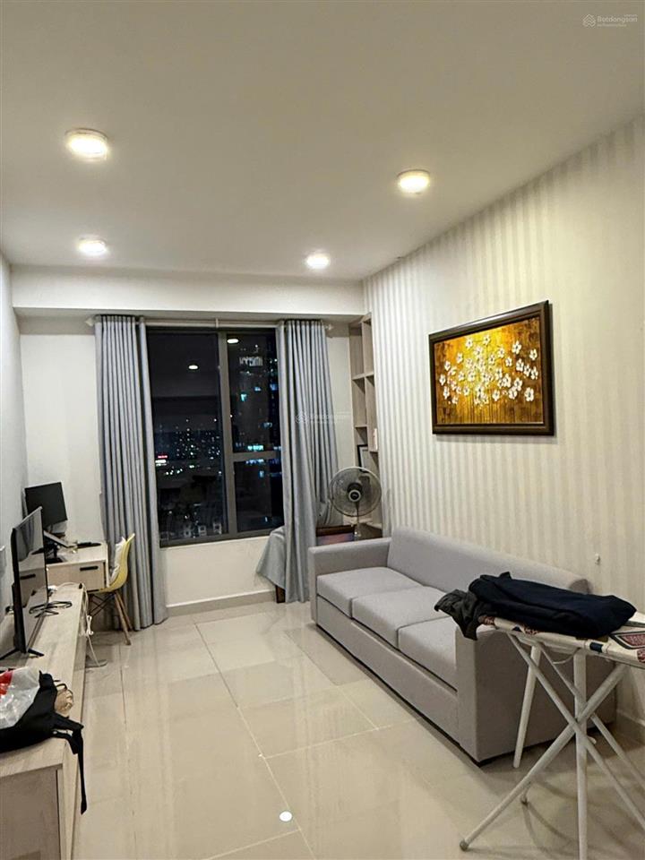 Tresor 1pn 50m2 lầu cao view đẹp giá 16tr  q4 ib ngay em hải