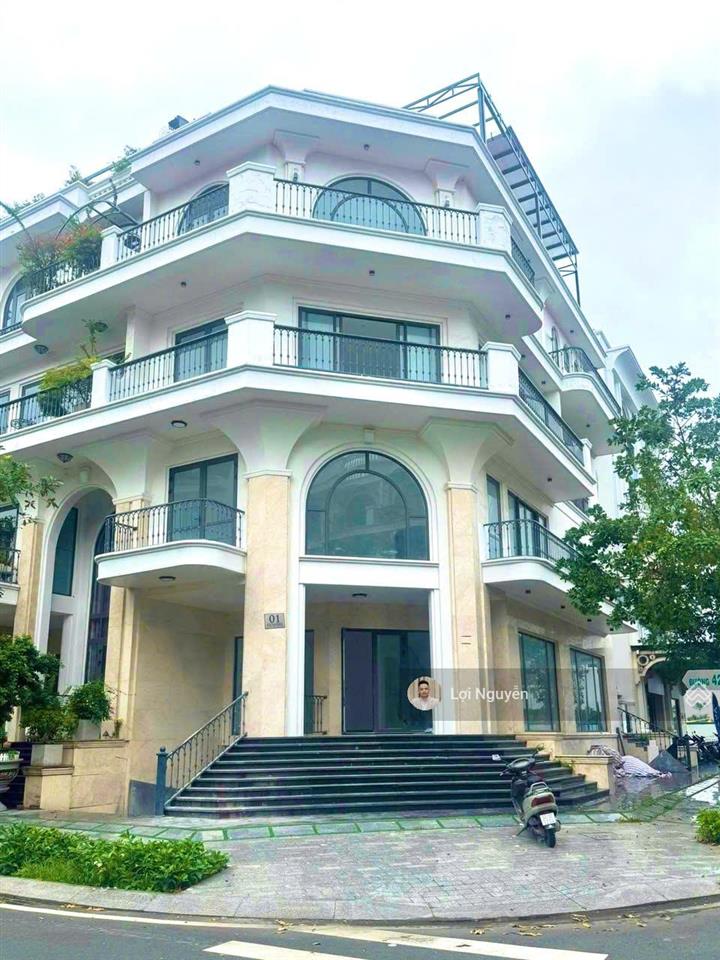 Cho thuê mặt bằng tầng trệt 5x20m  kđt vạn phúc, có hầm xe, giá chỉ 10 triệu