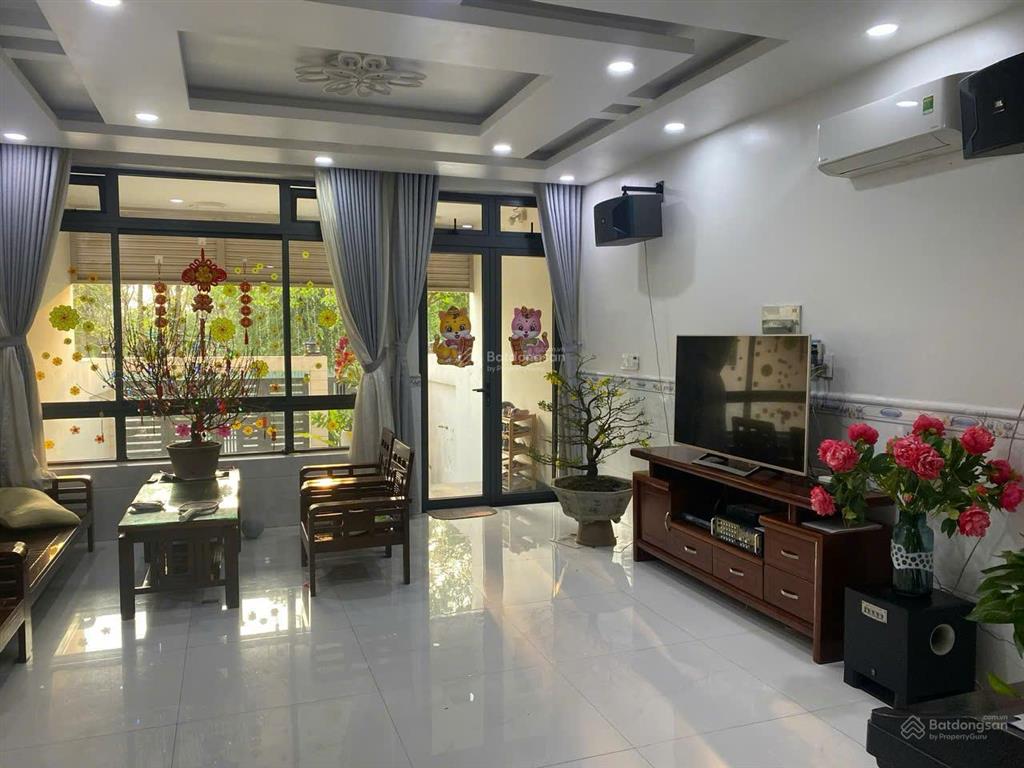 Nhà phố kđt vạn phúc (dt 5x22m) đường lớn 20m, full nội thất, phù hợp vừa ở vừa làm văn phòng cty