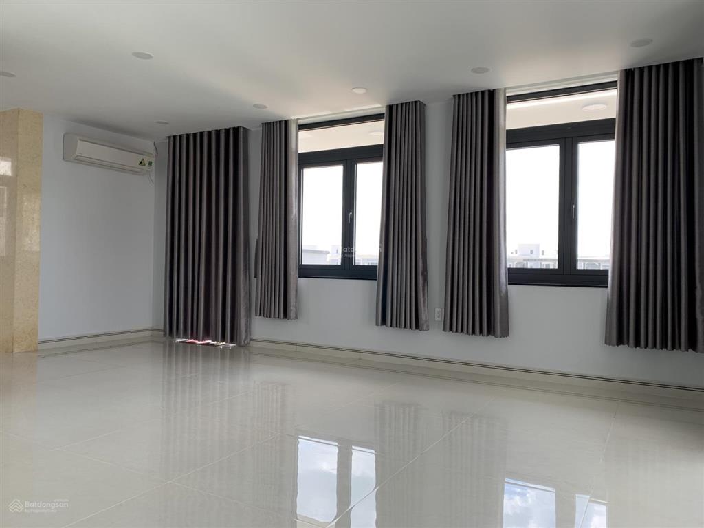 Căn góc vạn phúc city dt 9.5x17m (1h+4t) vị trí đẹp đối diện trường học, nhận diện thương hiệu tốt.