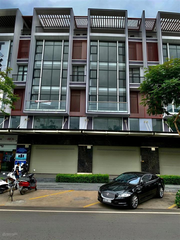 Nguyên căn nguyễn thị nhung có thang máy dt 140m2 6 tầng khu sầm uất bậc nhất khu, giá chỉ 65tr/th