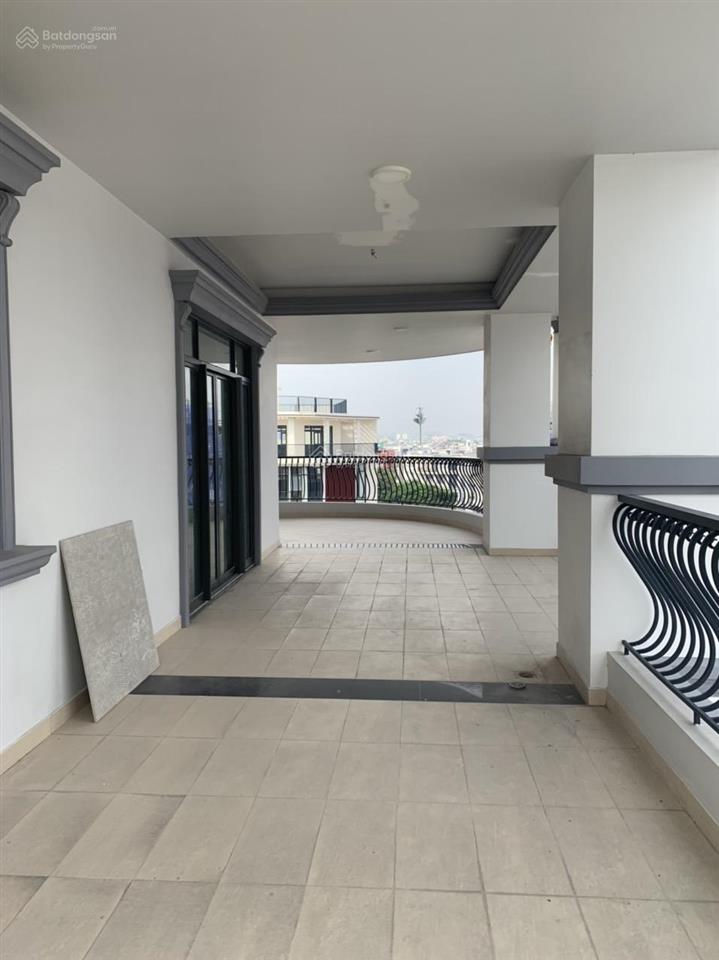 Căn góc vị trí siêu đẹp tại vạn phúc city nhận diện thương hiệu cực tốt, dt 250m2 6t có thang máy