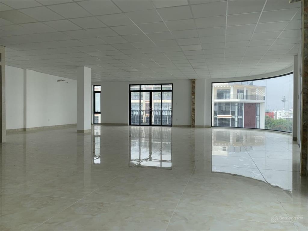 Căn góc vị trí siêu đẹp tại vạn phúc city nhận diện thương hiệu cực tốt, dt 250m2 6t có thang máy