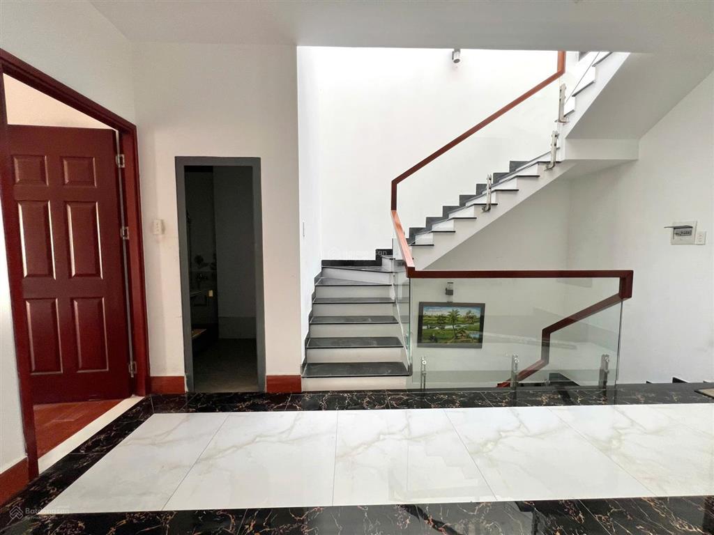Hot chỉ 30tr nguyên căn nhà phố 1hầm 4t dt 5x22m (4pn) full máy lạnh, có bếp, phù hợp ở và làm cty
