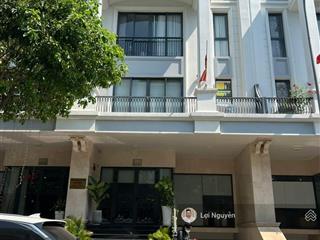Bán nhà phố 7x19m đường 20m vạn phúc, hoàn thiện văn phòng, đang hđ thuê ổn định, sổ hồng sang tên