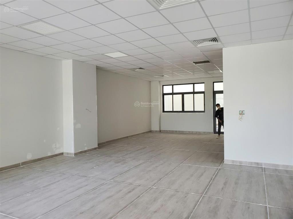 Nhà phố vạn phúc giá tốt hoàn thiện sẵn có thang máy, sổ hồng công chứng ngay, 7x20 1 hầm 5 tầng