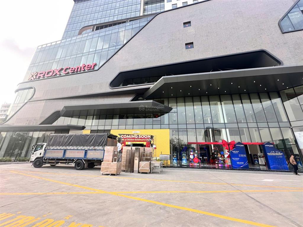 4 tỷ sở hữu mặt bằng kinh doanh tại trung tâm cầu giấy