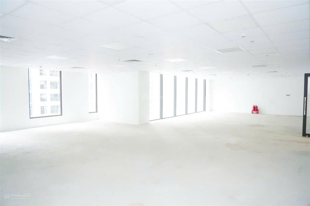 Sàn văn phòng chỉ 8 tỷ gần trung tâm cầu giấy