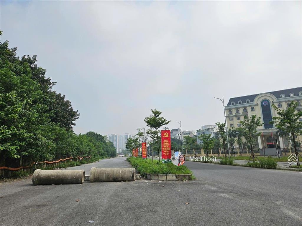 Bán đất mỹ đình 755m2 x mt 22m x giá nhỉnh 100 tỷ. xây ks, nhà hàng, toà building