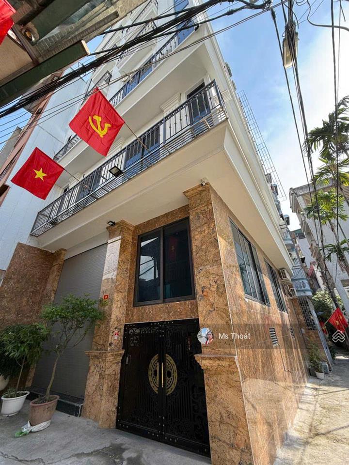 Bán nhà phúc diễn, từ liêm 100m²x9txmt 7m x giá nhỉnh 30 tỷ. lô góc, gần phố, dòng tiền 140tr/tháng