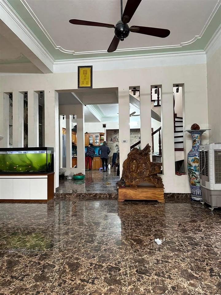 Bán nhà quảng khánh 104 m x mt 6.5 m x giá nhỉnh 60 tỷ gần hồ tây xây căn hộ dòng tiền, biệt thự