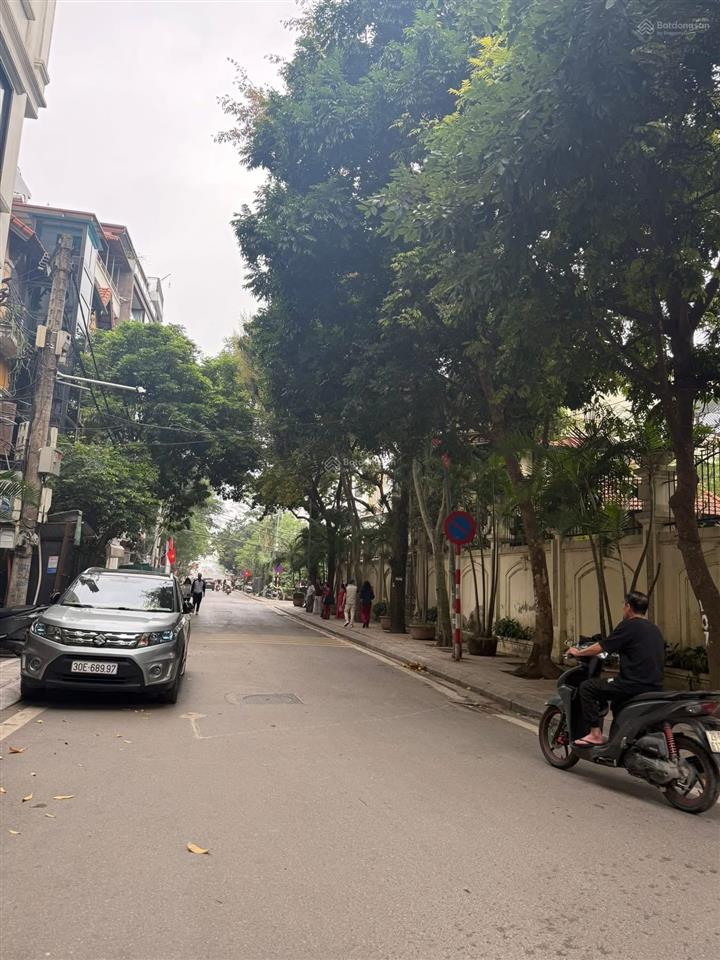 Bán nhà quảng khánh 104 m x mt 6.5 m x giá nhỉnh 60 tỷ gần hồ tây xây căn hộ dòng tiền, biệt thự