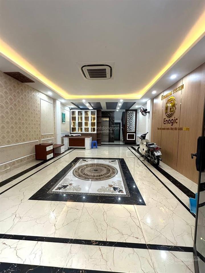 Bán nhà đỗ quang 70m2 x 6t x mt 5.2m, giá nhỉnh 30 tỷ, ô tô tránh, kd văn phòng vip