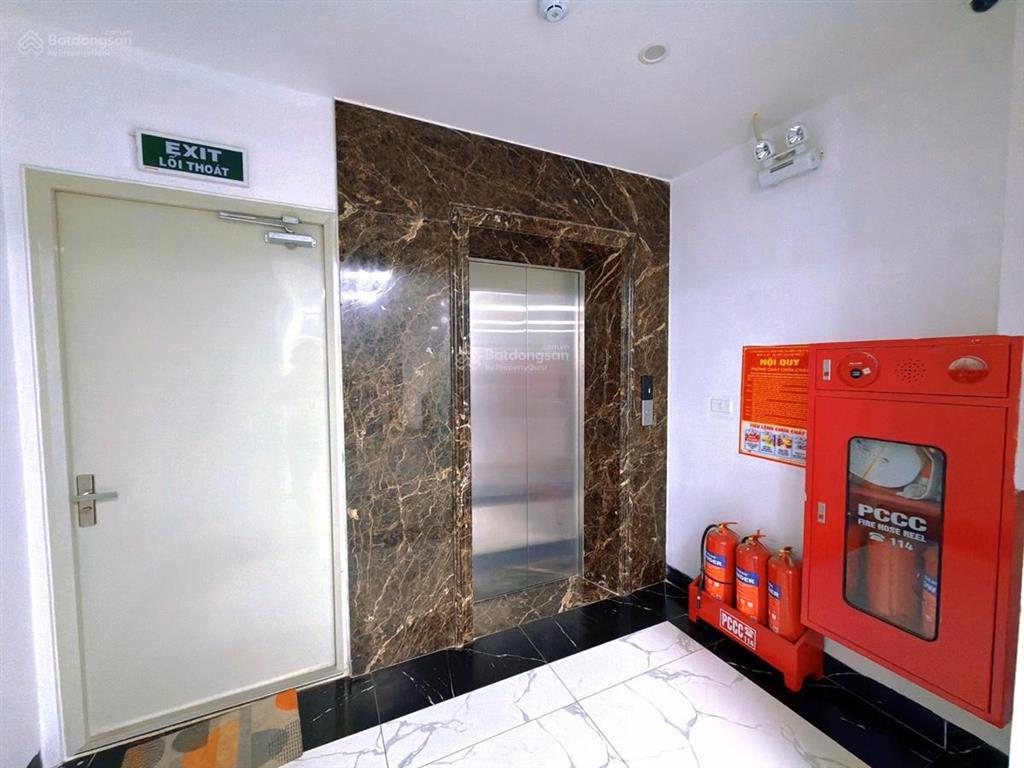 Chính chủ bán nhà dương khuê cầu giấy 180m2 x 9t x mt 24m x 83tỷ lô góc văn phòng dòng tiền 250tr/t