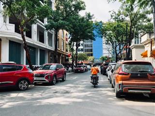 Chính chủ bán nhà trần thái tông cầu giấy 45m 6t giá nhỉnh 15 tỷ thang máy nội thất dòg tiền 30tr/t