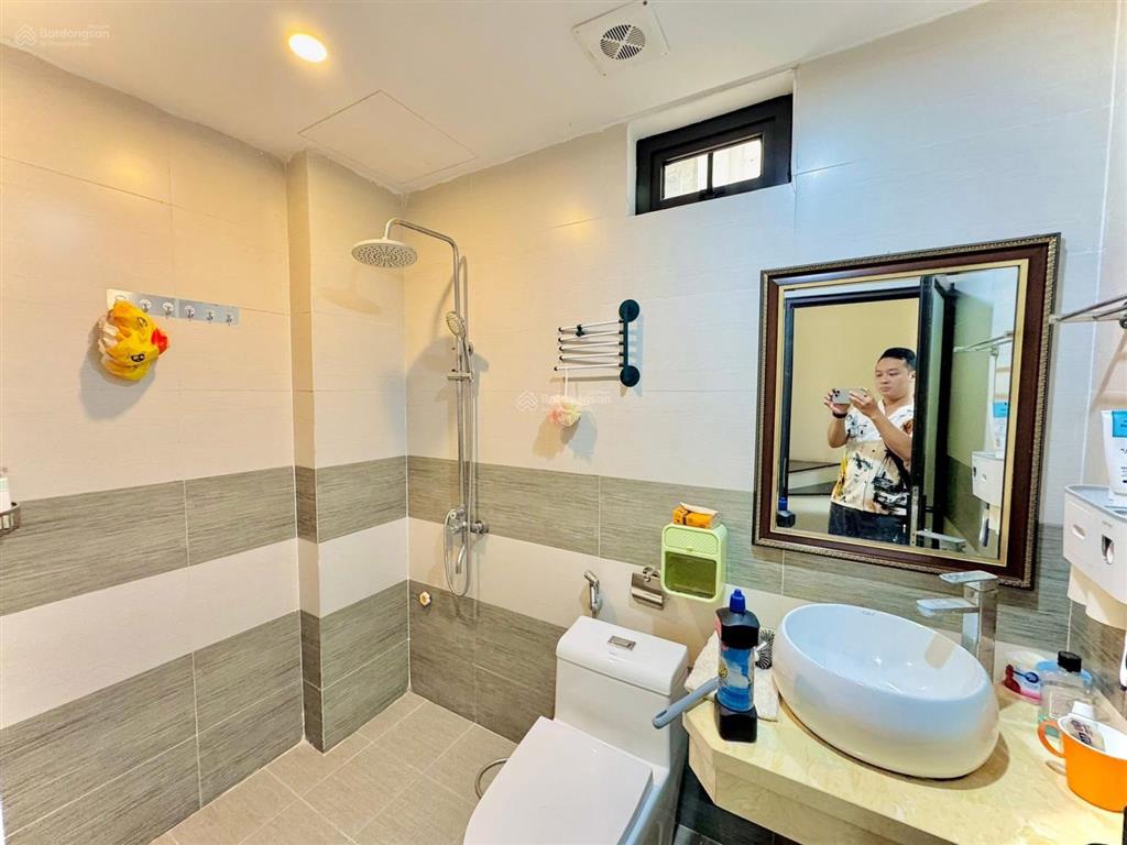 Bán nhà đền lừ hoàng mai ngõ rộng thoáng vài bước ra hồ đền lừ 5tầng chắc chắn chỉ việc về ở