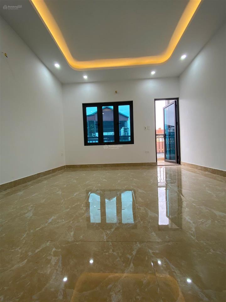 Bán nhà vĩnh hưng hoàng mai 37m 5tầng mới đẹp ngõ nông tiện ích đầy đủ
