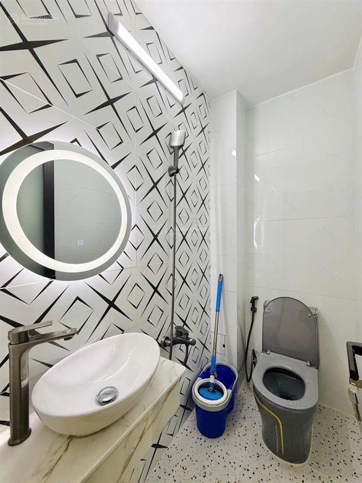 Bán nhà 39m2 xây 2 tầng đường kênh 19/5, tân phú. gần aeon tân phú. hẻm 5m. sổ riêng