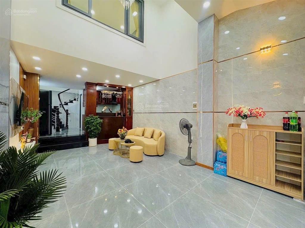 Chính chủ bán nhà 32m2 xây 4 tầng đường phạm văn chiêu, gò vấp. gần chợ cầu 2. hẻm 4m