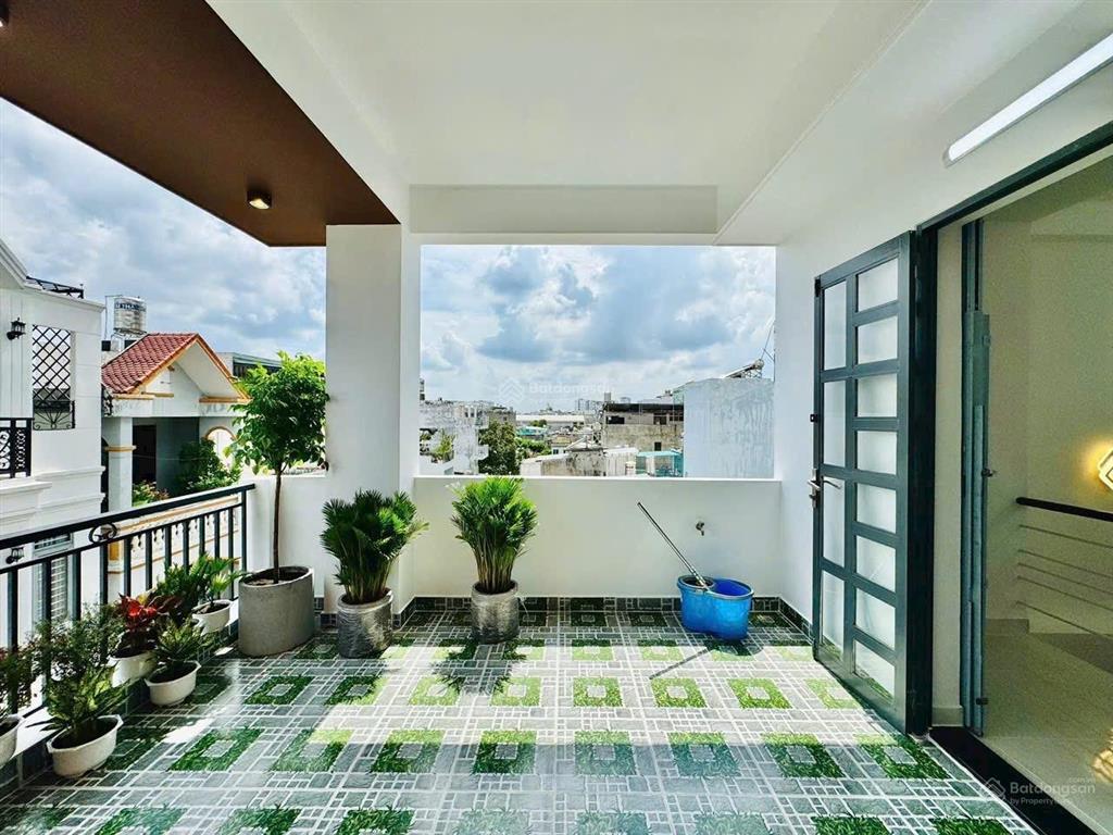 Chính chủ bán nhà 32m2 xây 4 tầng đường phạm văn chiêu, gò vấp. gần chợ cầu 2. hẻm 4m