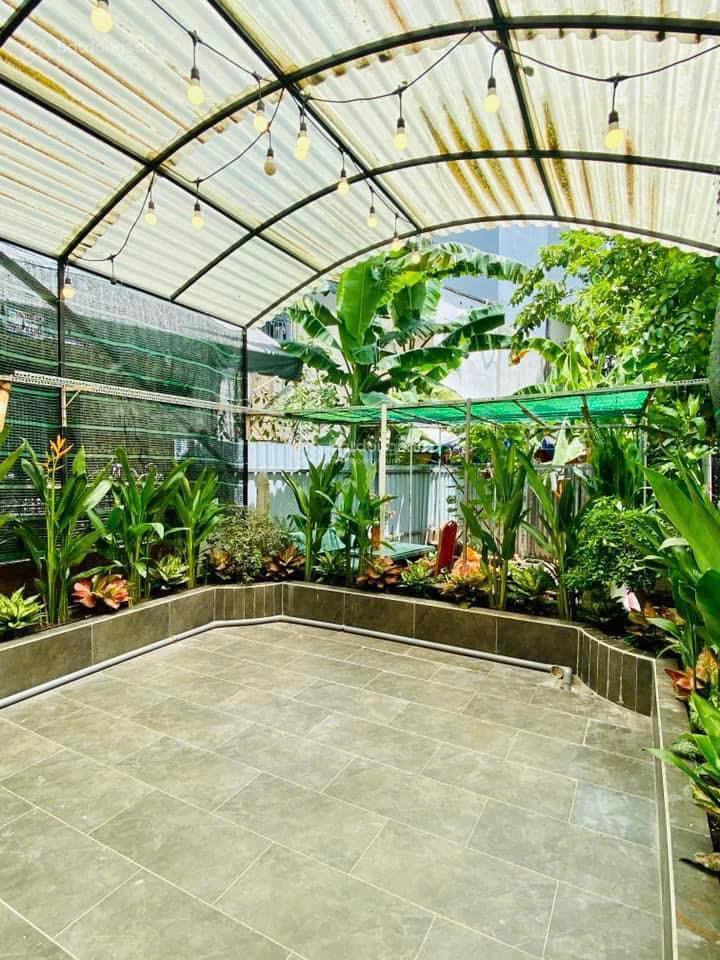 Chú ba bán nhà 50m2 xây 2 lầu đường vườn lài, q12  gần cầu sắt, hẻm 6m, sổ riêng