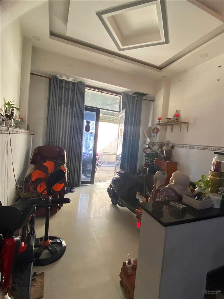 Chỉ hơn 5tỷ có ngay 2 căn nhà  2 mặt tiền quốc lộ 1a  4x20m  5pn  4wc  hẻm 7m có dòng tiền