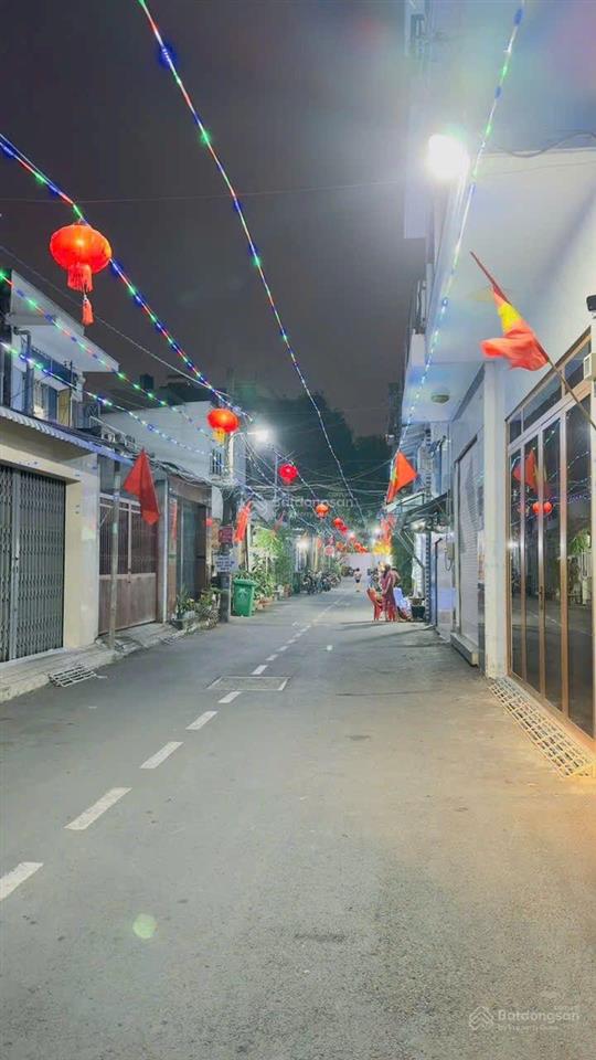 Khu tên lửa  4x19 nhà 2 tầng sát bên aeon  bình tân  đường nhựa 6m  đối diện trường an lạc 3