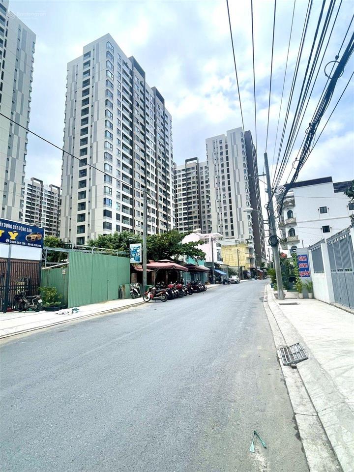 Chỉ 7,2 tỷ  nhà phố mtkd akari  4x21  võ văn kiệt  đường nhựa 20m có lề