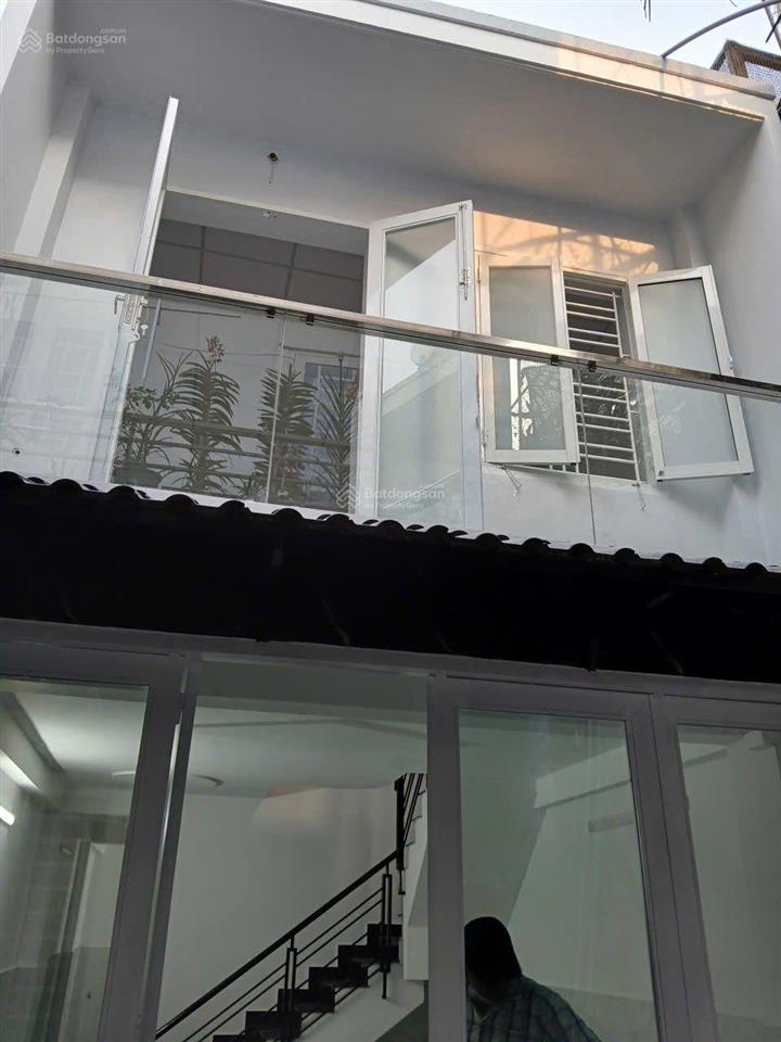 Bình long  tktq  quốc lộ 1a  tương lai ra mặt tiền 4x13.5m  2 tầng  hẻm ba gác đua  3 tỉ xíu