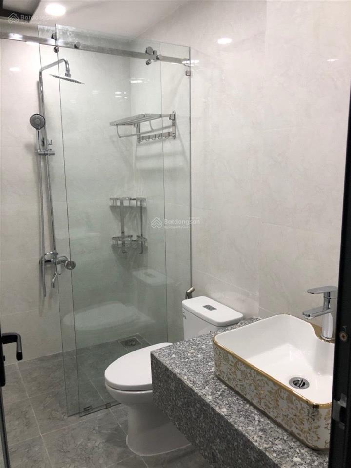 Chính chủ cho thuê nhà mặt tiền đường lê thanh nghị nhà nguyên căn 5 tầng  trung tâm đà nẵng
