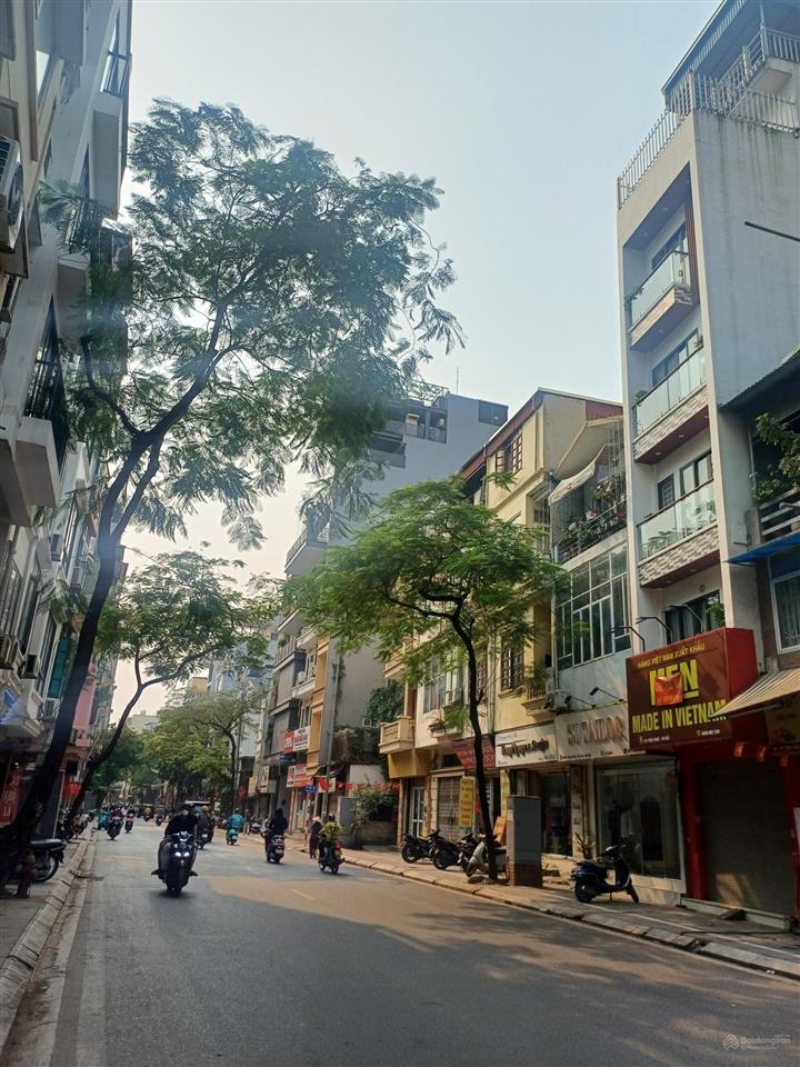 Cc cần bán gấp nhà mặt phố thụy khuê, tây hồ, lô góc, hai mặt tiền. 60m2, 4 tầng mặt tiền 5.3m